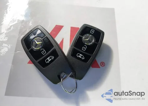 2022 Mercedes-Benz Sprinter 2500 z USA, uszkodzony, nr VIN W1Y4ECHY2NT110239